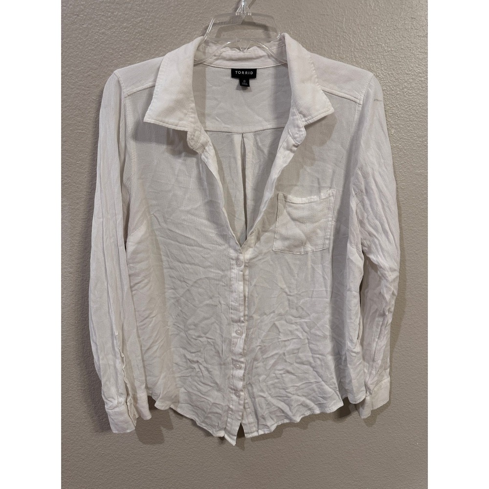 Torrid Womens White Button Down Shirt Long Sleeve Pocket Casual Blouse Plus Size